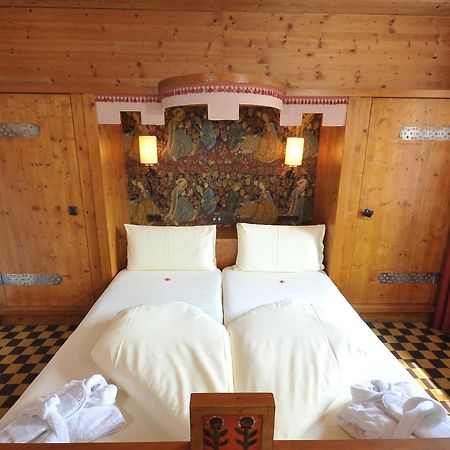 Family Hotel Schloss Rosenegg Fieberbrunn Eksteriør billede
