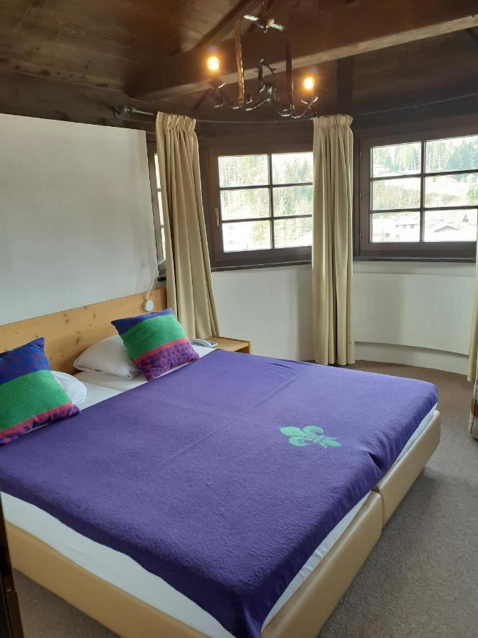 Family Hotel Schloss Rosenegg Fieberbrunn Eksteriør billede
