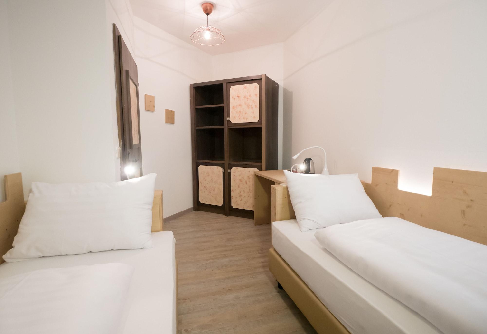 Family Hotel Schloss Rosenegg Fieberbrunn Eksteriør billede