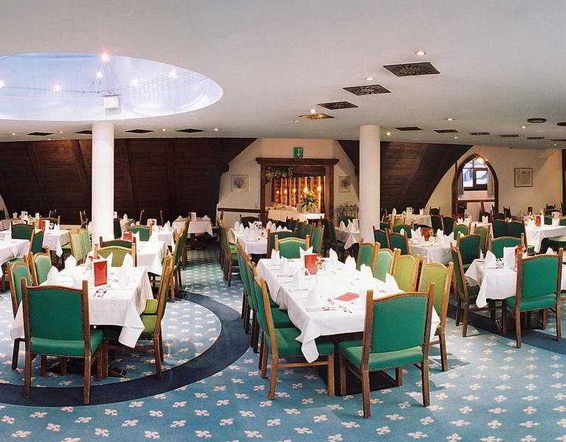 Family Hotel Schloss Rosenegg Fieberbrunn Eksteriør billede