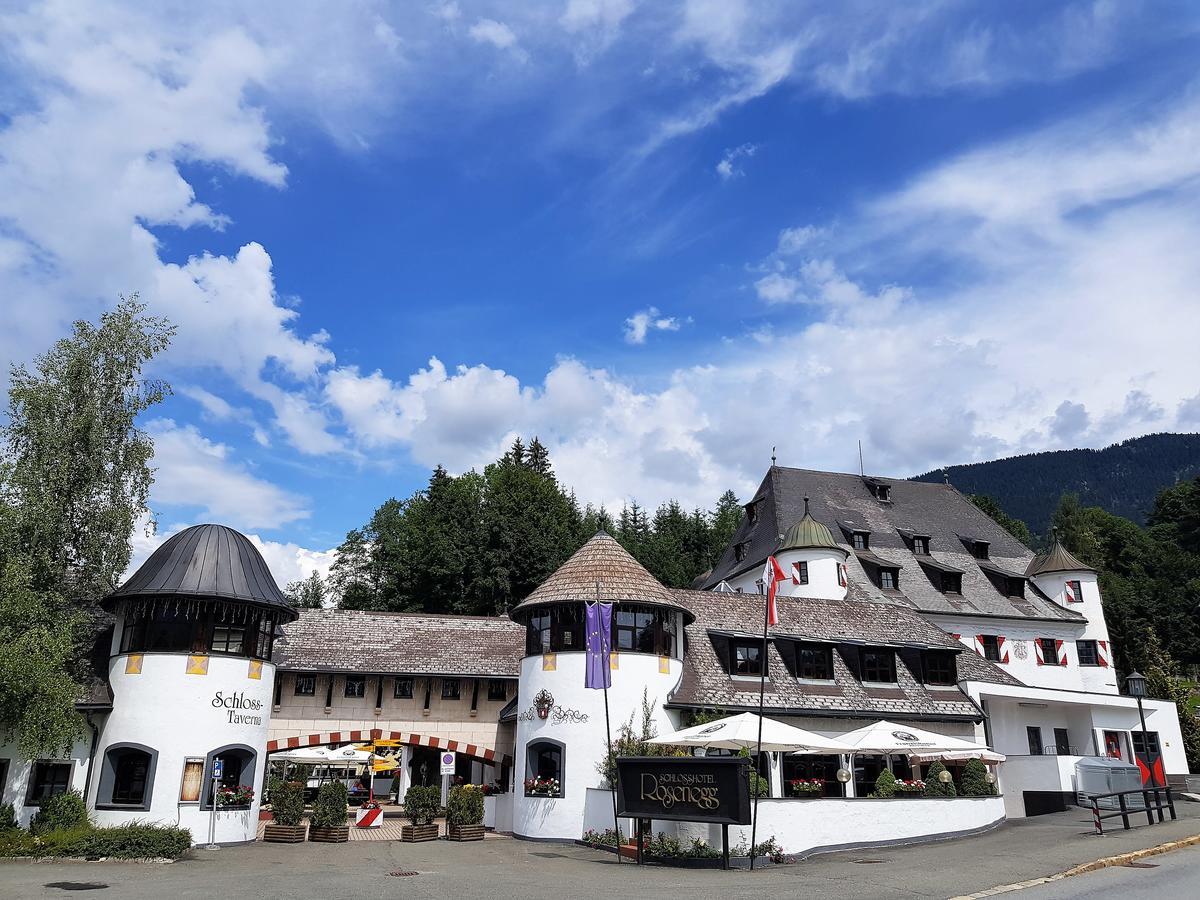 Family Hotel Schloss Rosenegg Fieberbrunn Eksteriør billede
